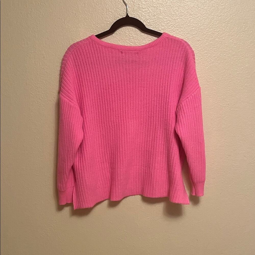 SHEIN V-Neck Cropped Pink Sweater for Women - Picture 2 of 3